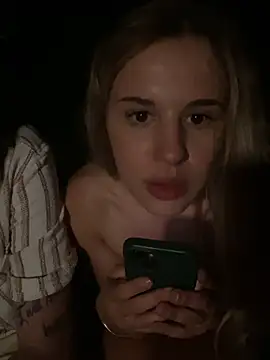 Chat +18 de xfairies_experience ao vivo