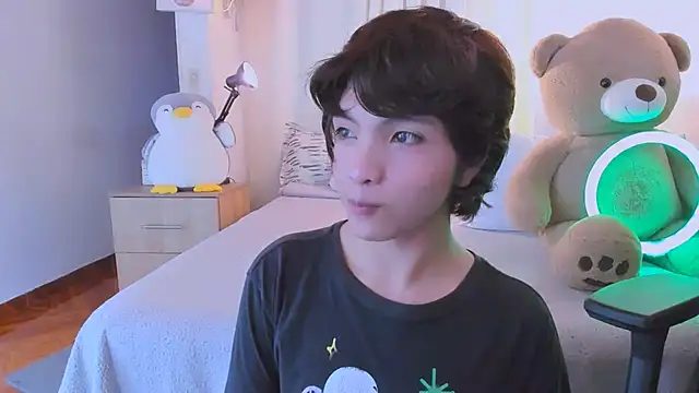 Sweet_Allan 即時 XXX 聊天