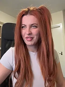 RoxxyDallas Chat XXX in diretta