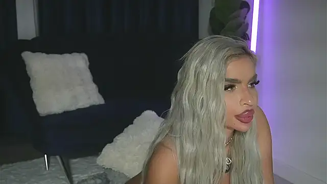 ChrystalCade Live XXX-Chat