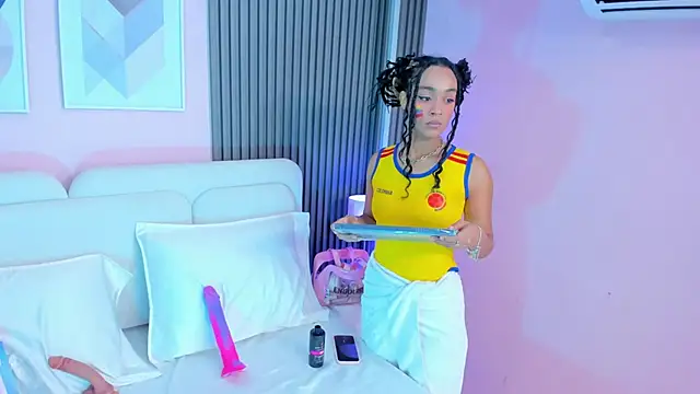 Clawdeen__wolf Chat XXX in diretta