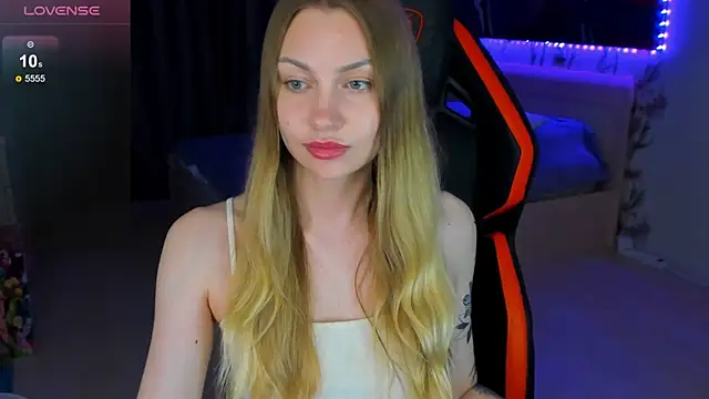 BiMolly live XXX chat