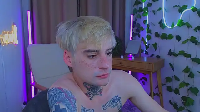 drillfi11 Live XXX Chat