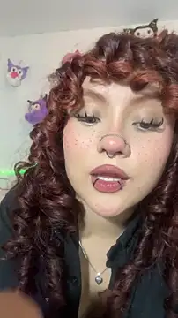 theiamoon's Live XXX Chat