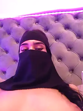 rremase_monroee76 Adlı Modelin Web Kamerası Şovu