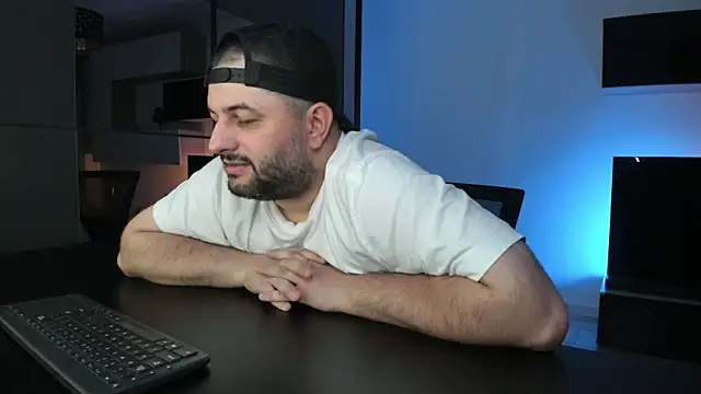 DravenPeak's Live XXX Chat