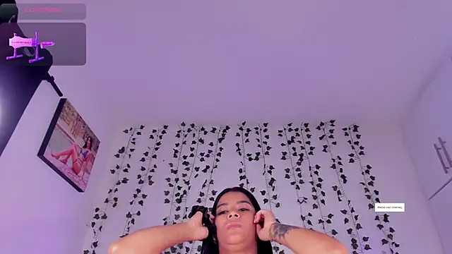 SelenaStonne – Live XXX-chat