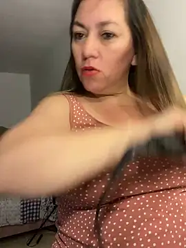 SCARLET-20 Adlı Modelin Canlı XXX Sohbeti