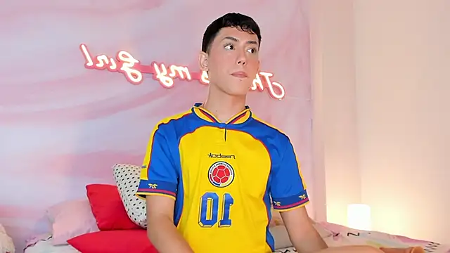 XXX chat uživo modela Iam_Caami_
