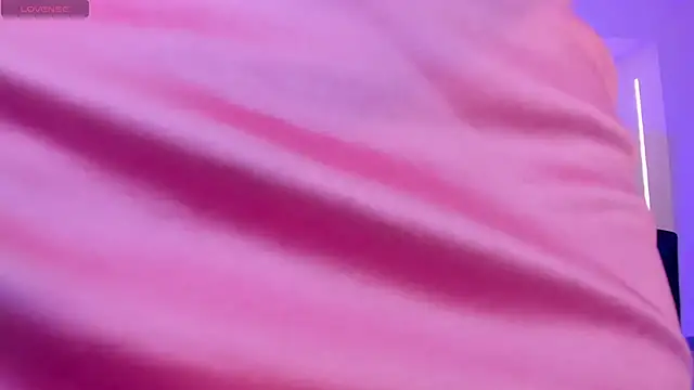 BellaConnorX XXX чат на живо