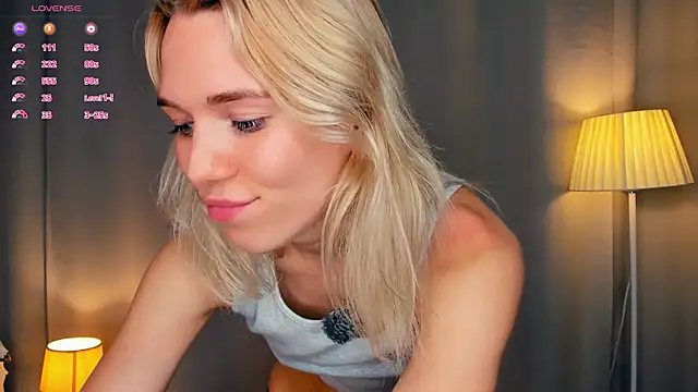 Chat XXX en directo de DianeHonnette
