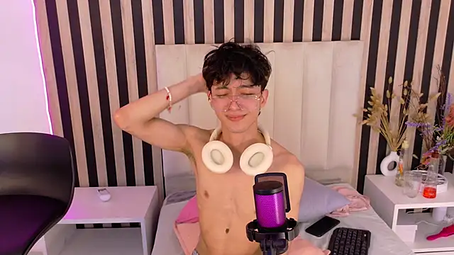 Twink_Sebas7 Live XXX Chat