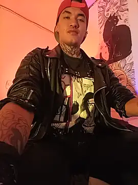Онлайн чат XXX AlecBanne_