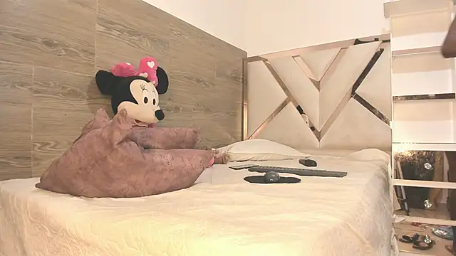 scarlettm08__'s Live XXX Chat