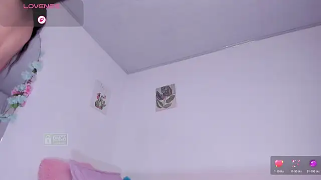 Lila_Sweett18's Live XXX Chat