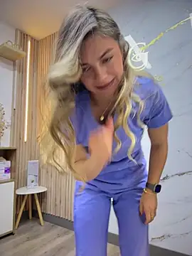 alicee16 Live XXX-chat