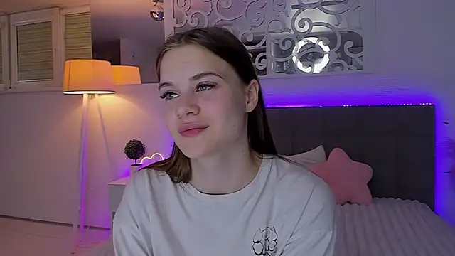 LuisaClover Obrolan Langsung XXX