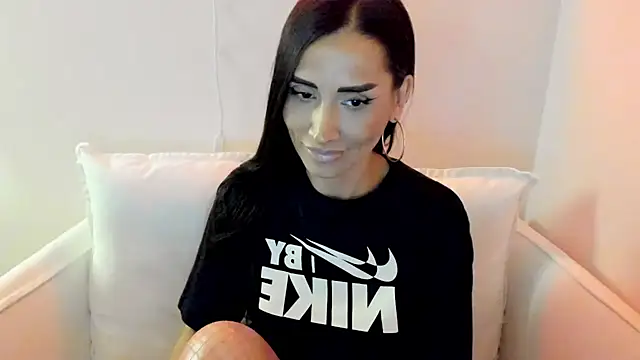 ExotiqueFlower's Live XXX Chat