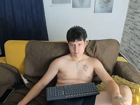 daniel_leon Live XXX Chat