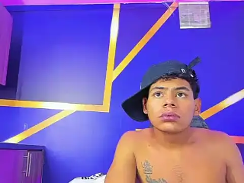 Chat XXX en directo de Alexi_hot23