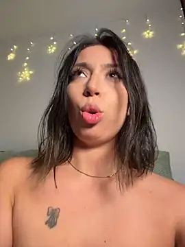 KimArts XXX чат на живо