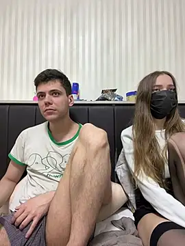 lovburger Adlı Modelin Canlı XXX Sohbeti