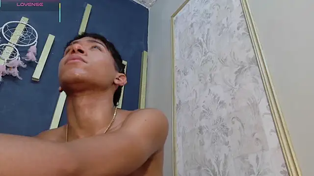 Chat +18 de Brown_Skin19 ao vivo