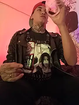 XXX chat uživo modela AlecBanne_