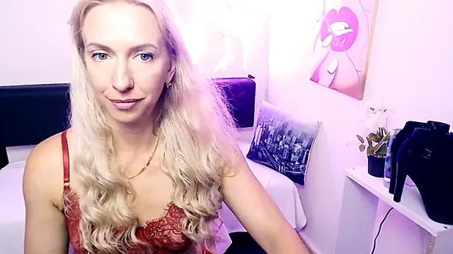 Chat +18 de Cute_Smile_Shy ao vivo