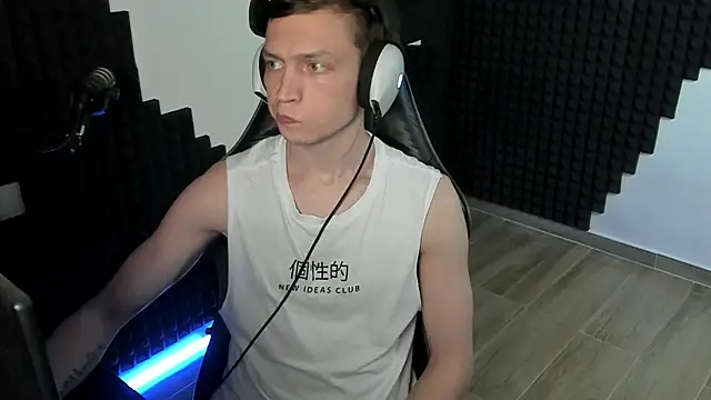 More_than_friend Chat XXX in diretta