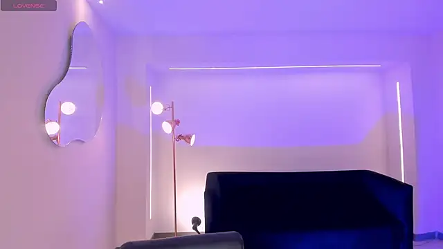 BellaConnorX Adlı Modelin Canlı XXX Sohbeti