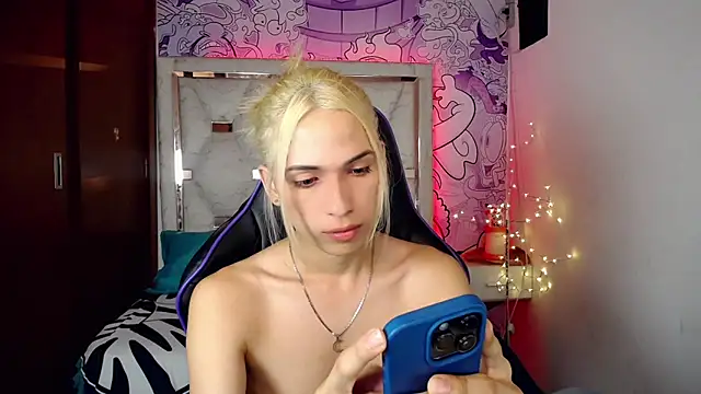 Larry_craftn Live XXX chat