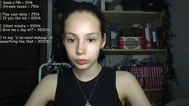 Yuna5343 Chat XXX in diretta