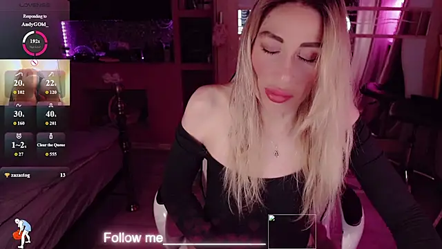 Онлайн чат XXX AnnieGOld_