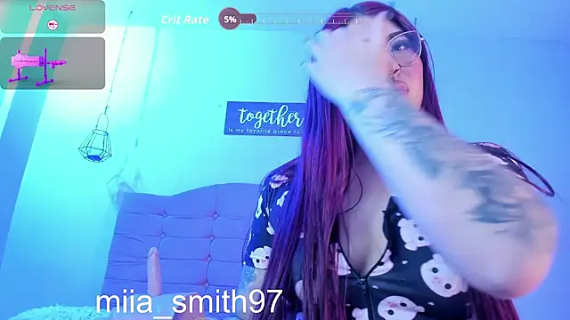 แชท XXX สดของ miia-smith97