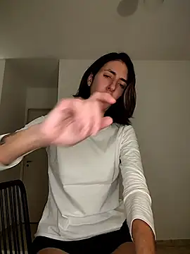 XXX chat uživo modela sweetsinxxx