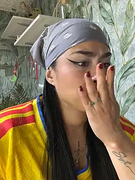 Chat +18 de Sweet__Nurse1 ao vivo