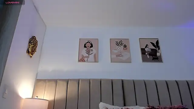 Victoria_romanox's Live XXX Chat