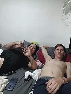 Milfvalesk – Naživo XXX chat