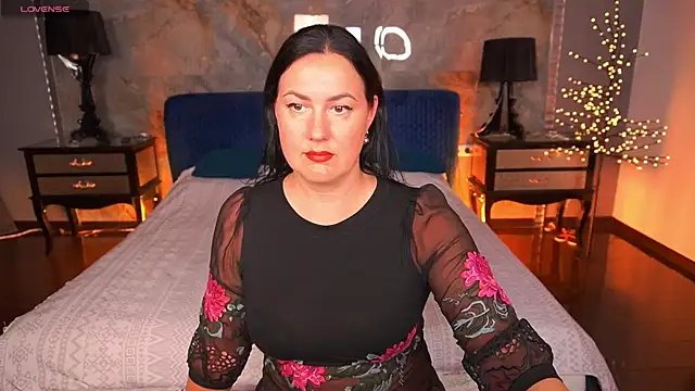 VelvetLuck Live XXX Chat