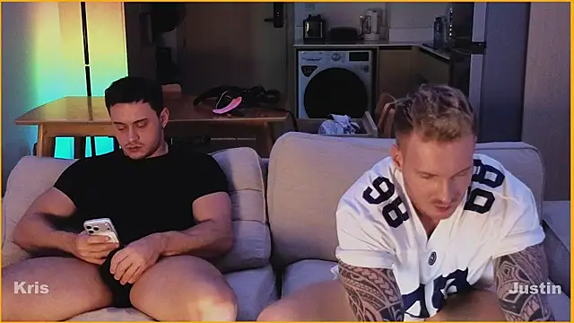 Czat XXX na żywo – Justin_Hardy