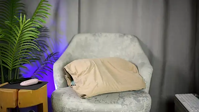juwenta's Live XXX Chat