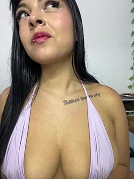 צ'אט XXX בשידור חי של Dulce-diosa