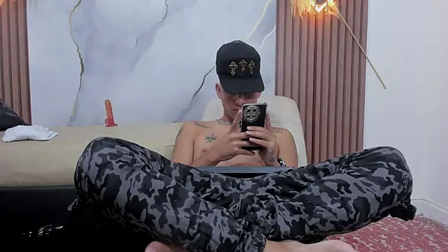 STEVEN_OS – Live XXX-chat