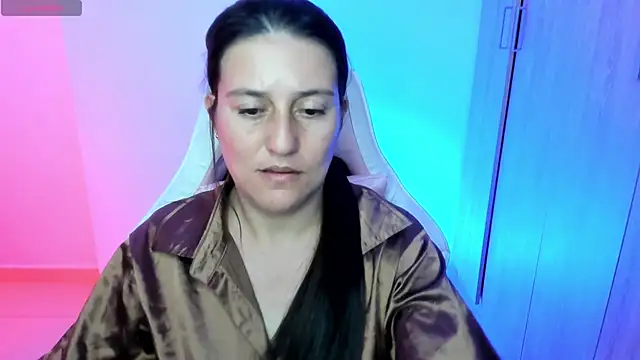 Saskyaa Live XXX-Chat
