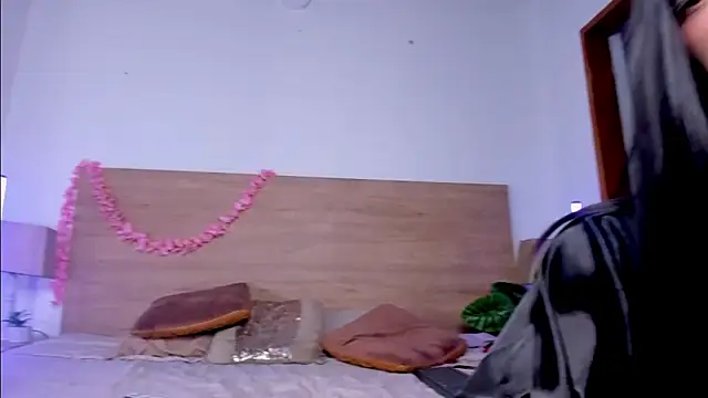 Chat XXX ao vivo de LaraRous