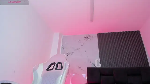 Chloemuaak Chat XXX live