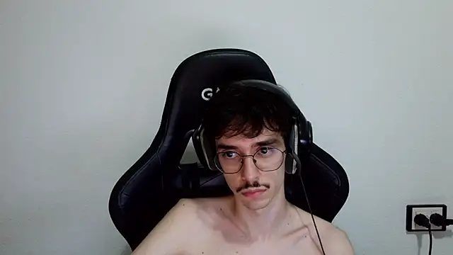 Chat XXX ao vivo de gabrielNovin17cm