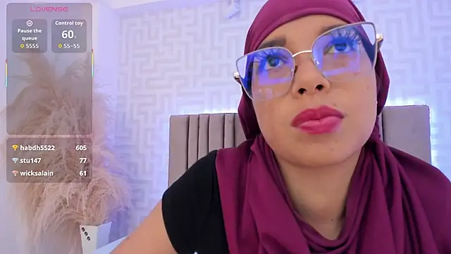 دردشة naishaa_ الجنسية المباشرة