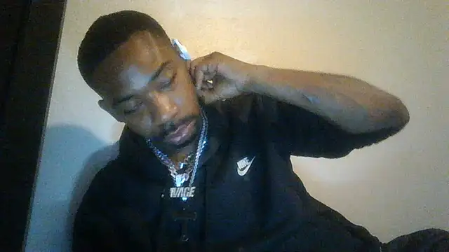 stressrliver88's Live XXX Chat